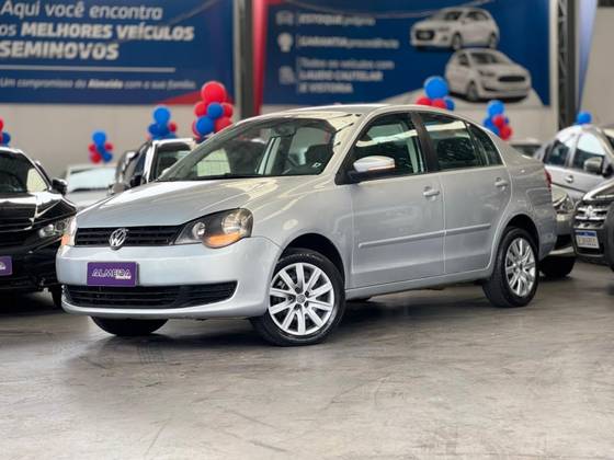 VOLKSWAGEN POLO SEDAN 1.6 MI 8V FLEX 4P MANUAL VOLKSWAGEN POLO SEDAN 1.6 MI 8V FLEX 4P MANUAL
